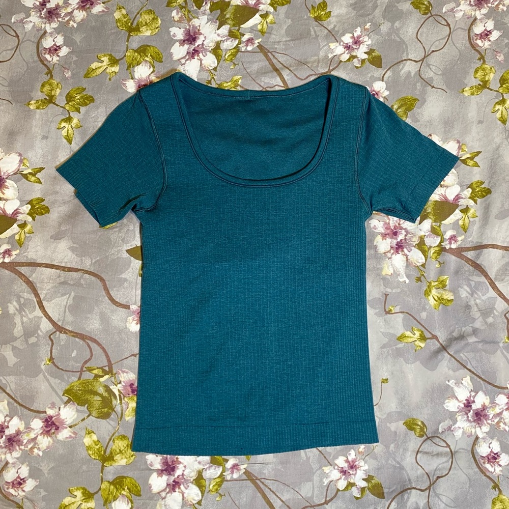 lululemon ebb to street short sleeve shirt